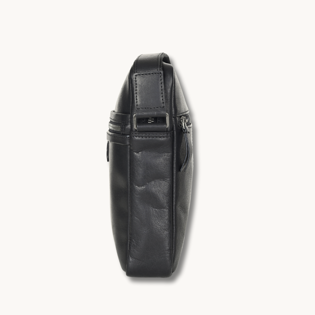 Astra Sling Black